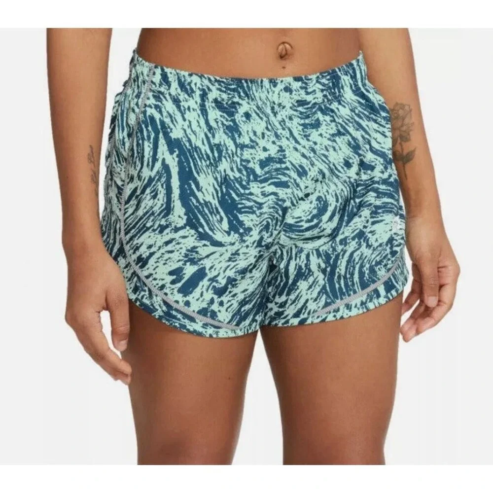 NIke Women's Dri-FIT‎ Icon Clash Tempo Shorts Mint Foam Size XS NWT
